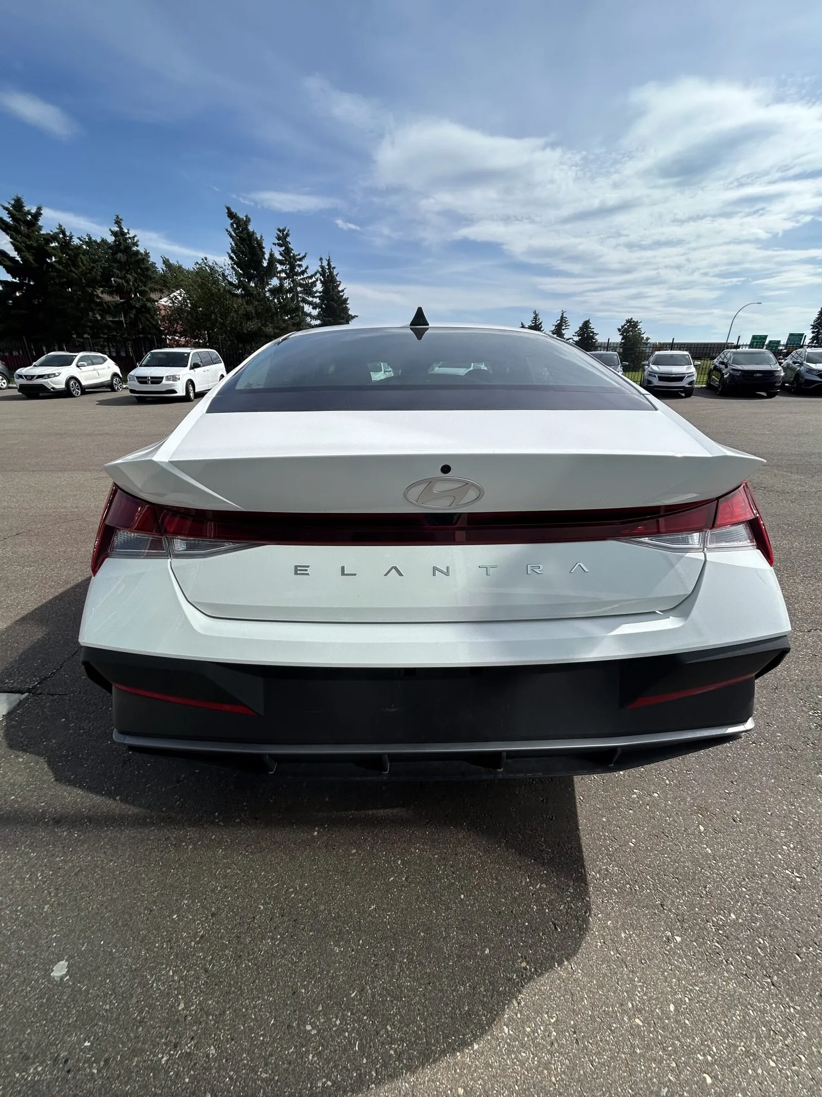 2025 Hyundai Elantra Preferred - Photo 3