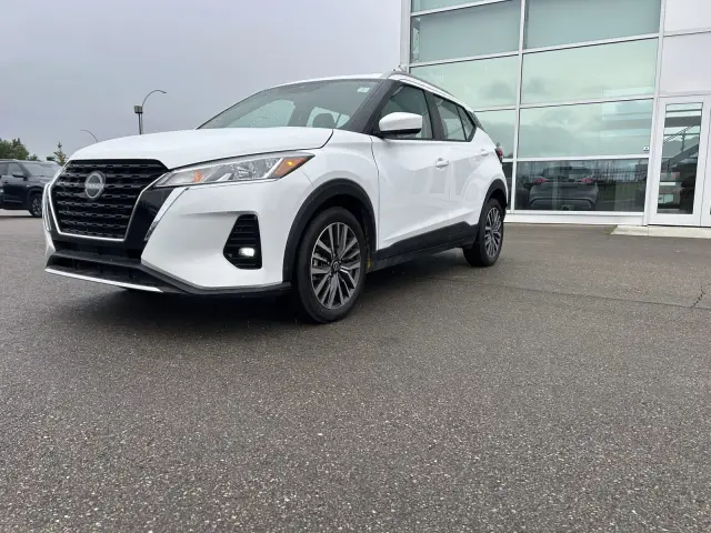 2025 Nissan Kicks Play SV