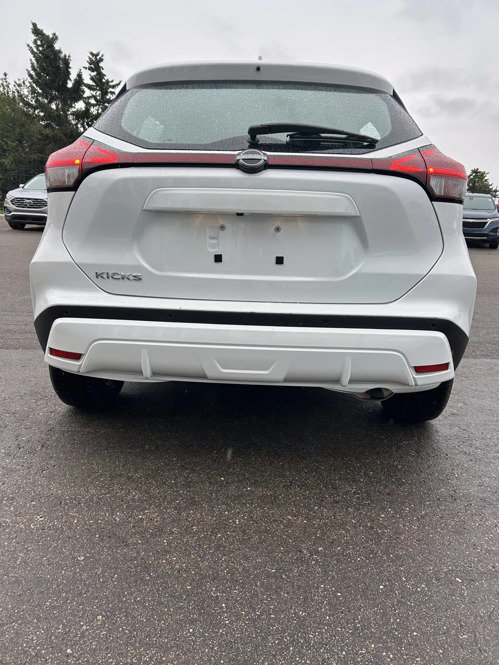 2025 Nissan Kicks Play SV - Photo 4
