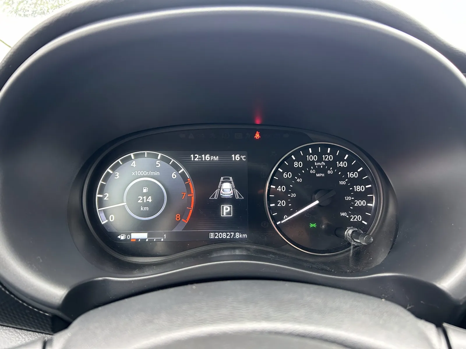 2025 Nissan Kicks Play SV - Photo 5